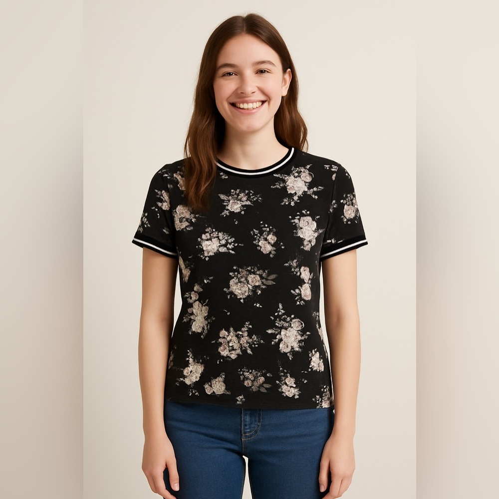 JEAN PASCALE Chic Black and White Fitted Short Sleeve Tee